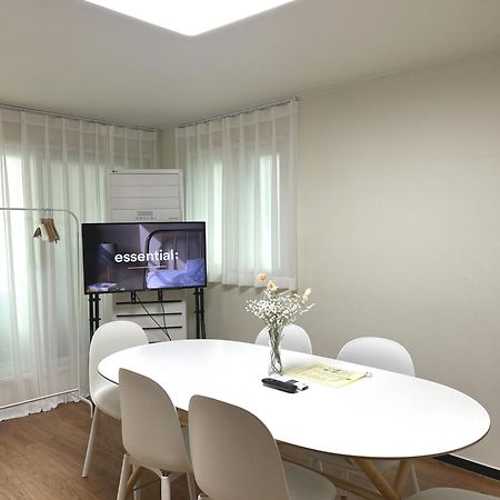 Ferienwohnung Artravel Hongdae Seoul Exterior foto
